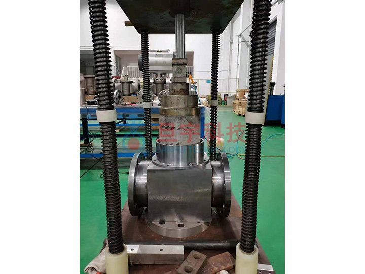 閥體壓裝臺